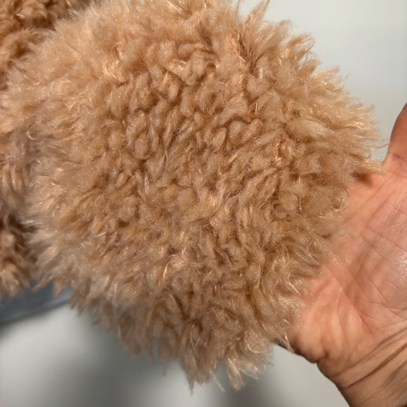 Blank NYC Faux Fur Teddy Bear Tan/Nude Open Front Collared Crop Jacket NWOT - Picture 7 of 7